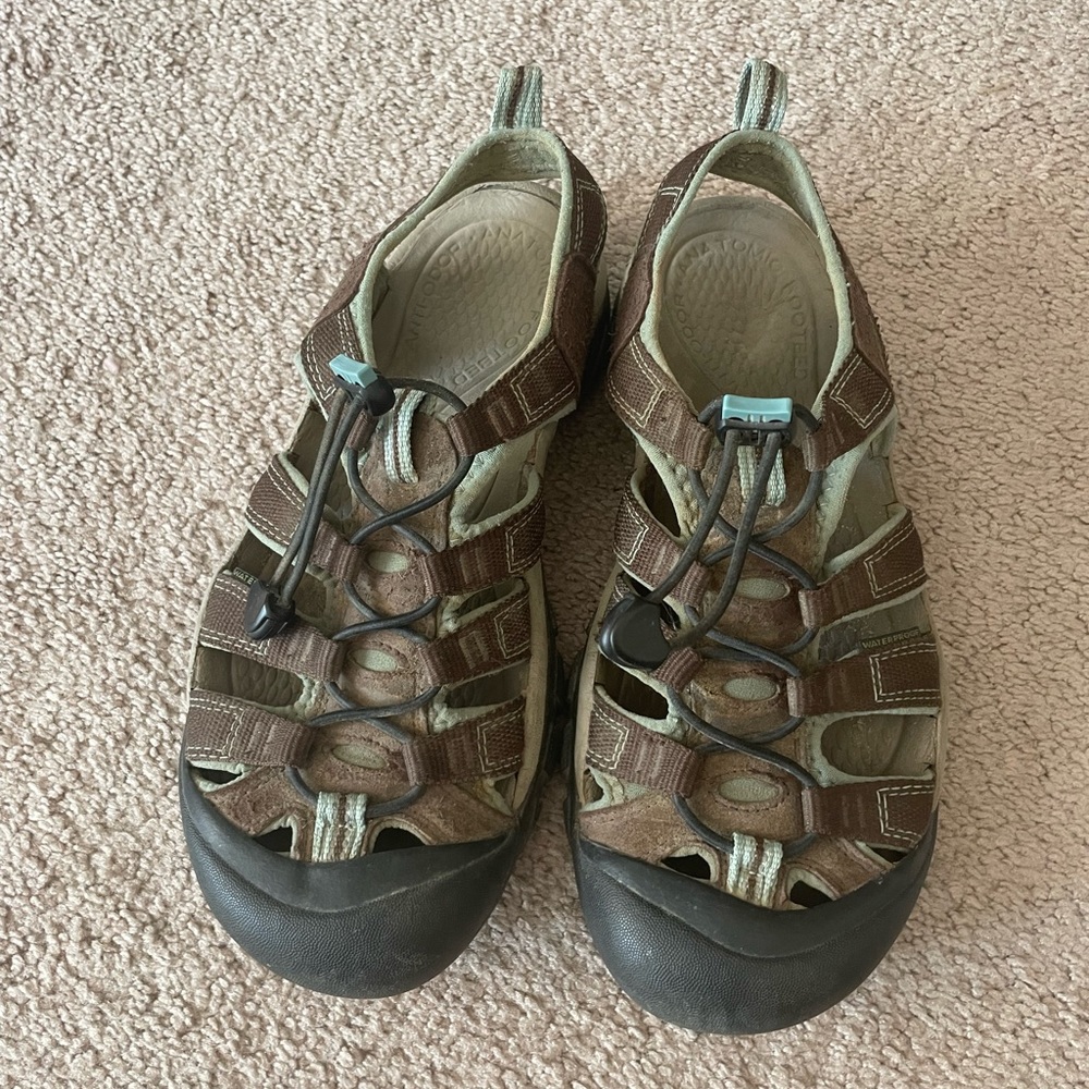 Keen shoes